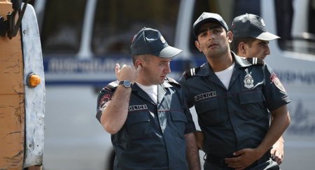 Ermənistanda həbsxana direktorunun avtomobili partladılıb