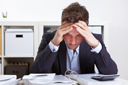 Devalvasiyadan sonra stress keçirənlərin sayı artıb