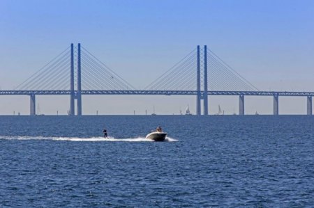 Oliqarxın 400 milyon avroluq yeni yaxtası yol tapıb Atlantik okeanına çıxa bilmir...