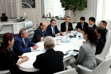 Mədəniyyət və turizm naziri Əbülfəs Qarayev Yaponiya turizm sənayesinin nümayəndələrini qəbul edib