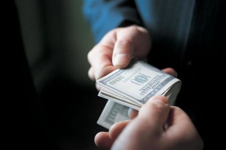 Korrupsiyaya qarşı mübarizə aparanlar qanunla qorunacaq