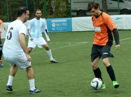 Moldova və Azərbaycan jurnalistləri arasında futbol matçı keçirilib