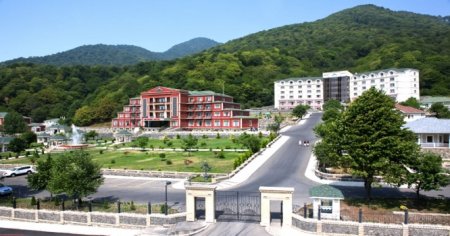Qəbələni sel basdı: məşhur otelin qonaqları təxliyyə olundu
