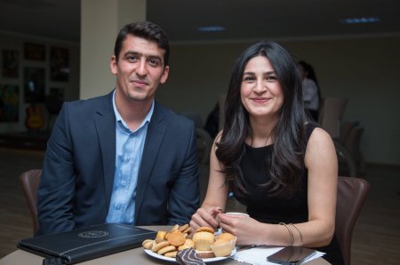 "Al-əlvan Qarabağ"