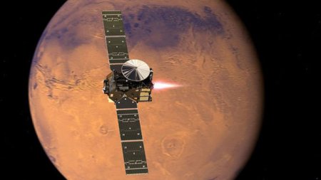 Alimlər Mars planetində həyatın olduğunu açıqlayıb