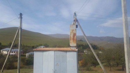 Qar, soyuq, qaz yox, işıq sönür, düşmən də bir addımlıqda...