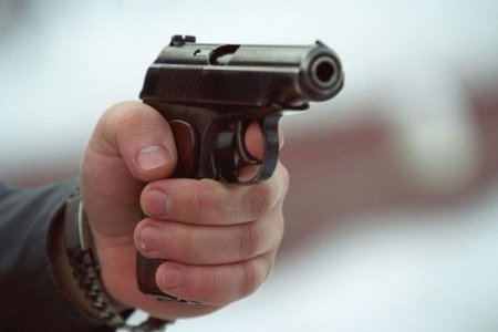 Bakıda silahlı insident olub