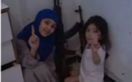 Suriyadakı azərbaycanlı azyaşlı: Ata, bura bomba atsalar...