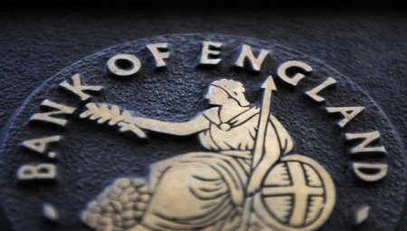Böyük Britaniyanın ən iri bankları ölkəni tərk edə bilərlər