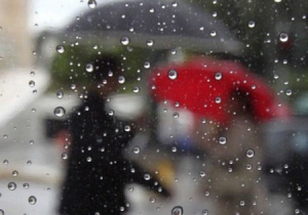 Sabaha Bakıda yağış, rayonlarda qar proqnozlaşdırılır