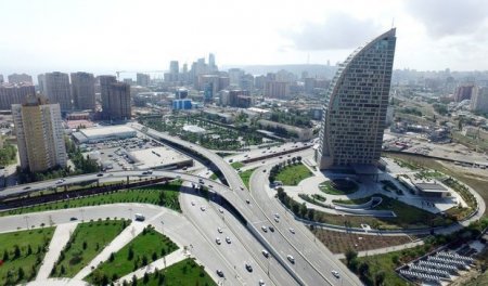 Bakının 63,2 km yolu yenidən təmir edilib