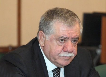 Abbas Abbasov siyasi fəaliyyətini dayandırdı