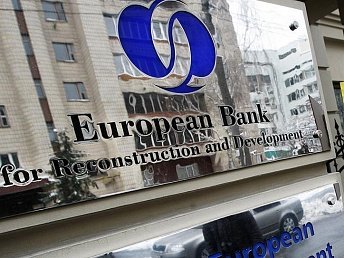 Manat ucuzlaşdı, inflyasiya artdı, dollar ehtiyatı azaldı... Manat ucuzlaşdı, inflyasiya artdı, dollar ehtiyatı azaldı...