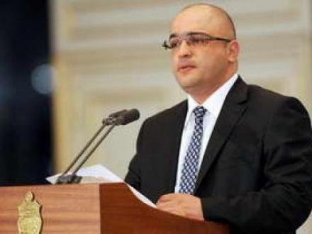 Eynulla Fətullayev: “Fərhad Qəribovu kazinoda mən çəkmişəm...” Eynulla Fətullayev: “Fərhad Qəribovu kazinoda mən çəkmişəm...”