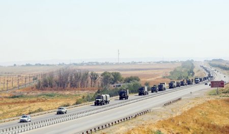 Sərkisyan görüşdən imtina edir, Əliyev ordunu poliqonlara yeridir