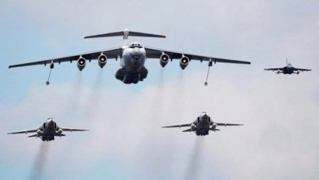 İsveçrə qırıcıları Putinin təyyarə kortejinə həyəcan yaşatdı