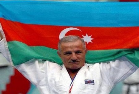 Azərbaycanın veteran cüdoçusu dünya çempionu oldu