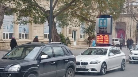 İngilis gəlib 8 min dollar “xırdaladı”, azərbaycanlı gənc isə 20 dollar axtarırdı...