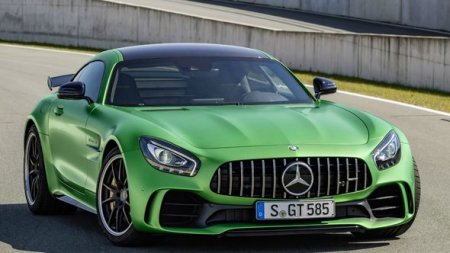 “Mercedes AMG GTR”in qiyməti açıqlandı