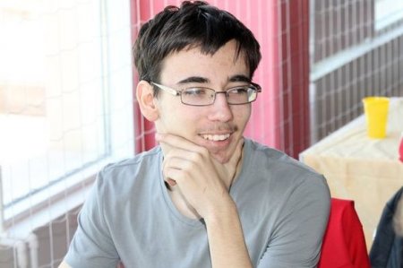 Rusiyada məşhur şahmatçı faciəli şəkildə ölüb