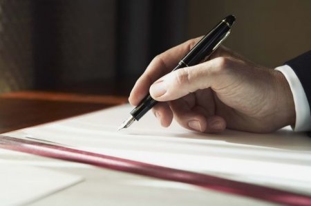 “Dövlət rüsumu haqqında” qanuna dəyişiklik edildi