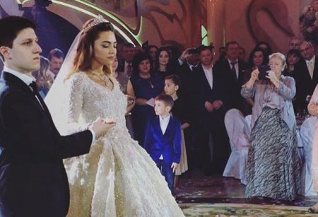 Səidlə Xədicənin toyu dünya tarixinin ən bahalı hədiyyəsi elan olundu