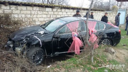 Ağdamda vəzifəli şəxsin “gəlin maşını” piyadanı vurub
