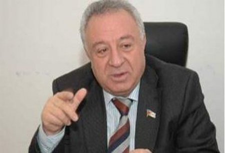 Millət vəkili xalqı az yeməyə çağırdı