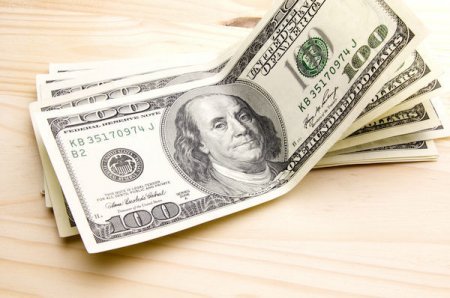 Yeni il bayramından sonra dollar hansı qiymətə satılacaq?