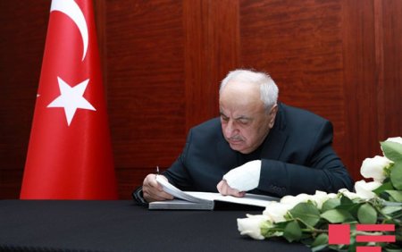Abid Şərifovun qoluna nə olub?