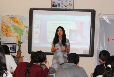 Gəncləri zərərli vərdişlərdən uzaqlaşdırmağın yolları müzakirə olunub