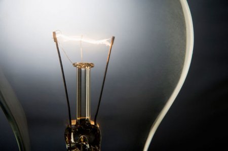 Xaricə neçə milyon dollarlıq elektrik enerjisi satılıb?