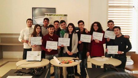Qlobal düşüncə, lokal fəaliyyət