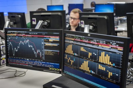 “Bloomberg” regionun ən çox ucuzlaşan milli valyutasının adını açıqladı