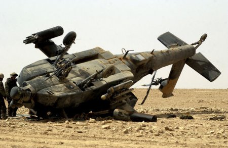 ABŞ-da hərbi helikopter qəzaya uğrayıb: Ölənlər var