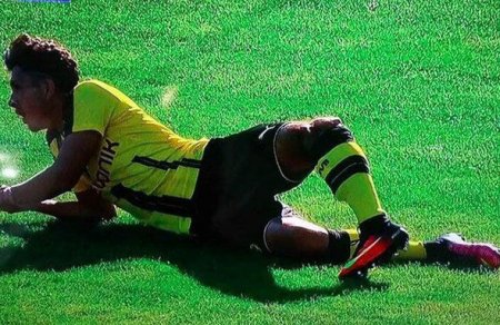 Ayağı sınan “Dortmunt”lu futbolçu karyerasını bitirdi