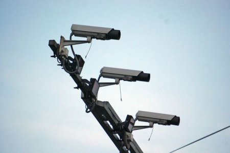 Sürücü eyni anda iki dəfə radara düşüb: Cərimə necə ödənilməlidir?