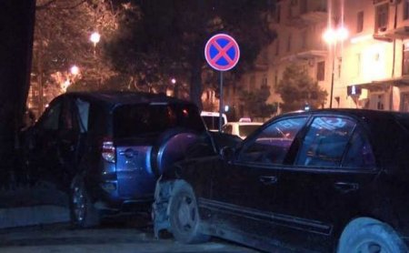 Bakıda qadın sürücü qəza törətdi