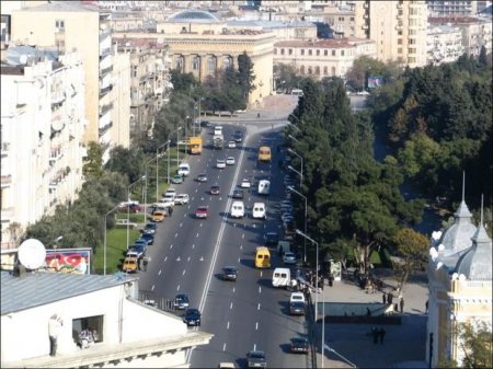Azərbaycan prospektində nəqliyyat hərəkətində dəyişiklik edildi
