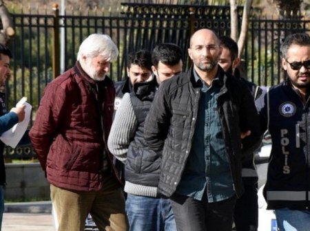 Ərdoğanın mühafizəsinin sabiq rəisi saxlanıldı