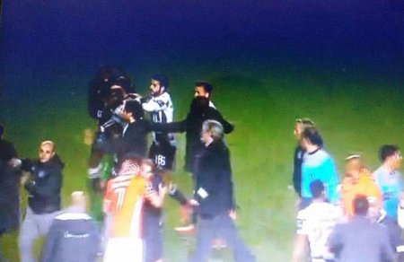 Kamran Ağayev dava etdi