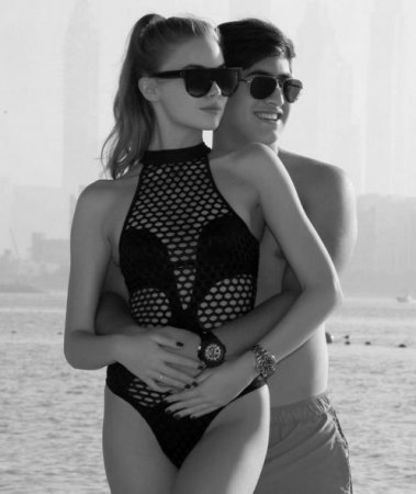 Azərbaycanlı milyarderin 17 yaşlı oğlu və onun model sevgilisi