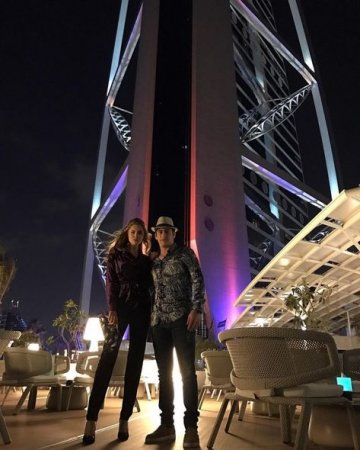 Azərbaycanlı milyarderin 17 yaşlı oğlu və onun model sevgilisi