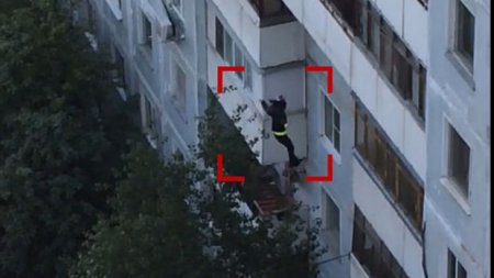 Bakıda keçmiş rəis müavininin intihar anı
