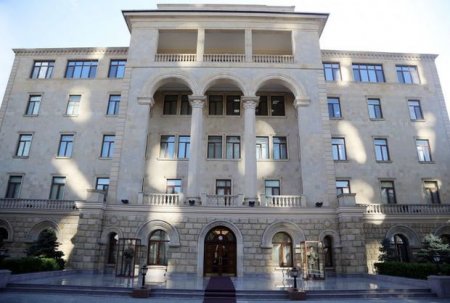 Müdafiə Nazirliyinin idarə rəisi təqaüdə göndərilib