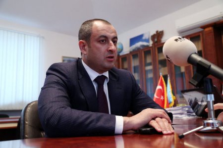 Millət vəkili: Mənim Karlovı Varıda evim var