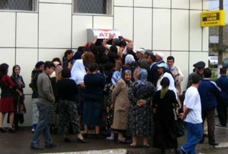 Pensiyaların baza hissəsi ləğv olunur, pensiyaçıları nə gözləyir...