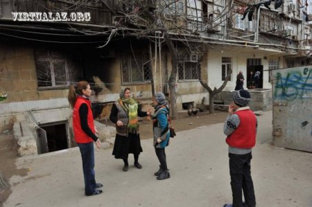 "Hadı Rəcəbli gəlsin, bu rütubətdə bircə saat qalsın"