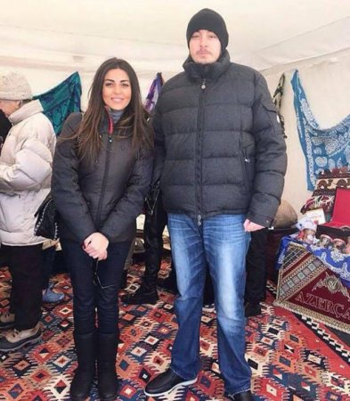 Müğənni Gülay Zeynallı prezidentin övladları ilə