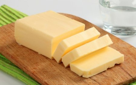 Saxta yağlar ölkəni bürüyüb